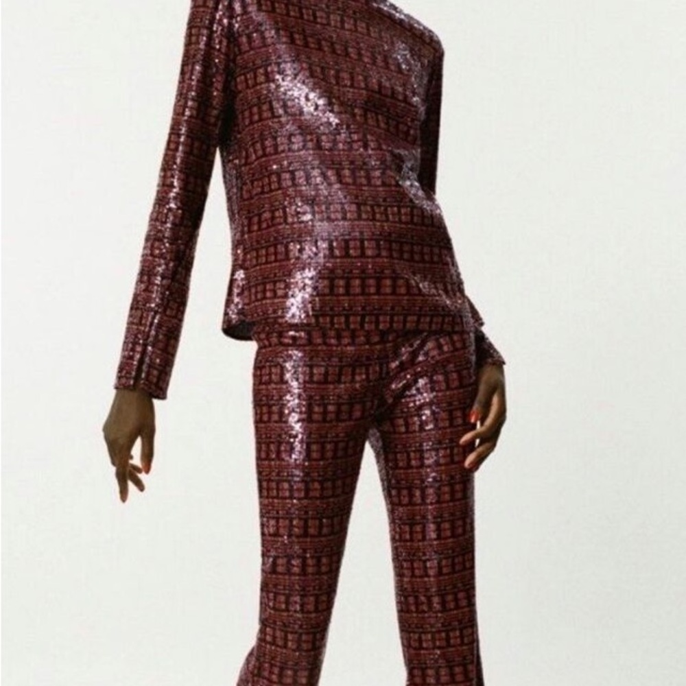 TOP from Chic Sequin Two-Piece Set